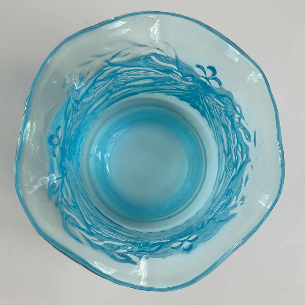 Vintage Blue Opalescent Wreathed Cherries Sugar Bowl LG Wright Style - Picture 4 of 7